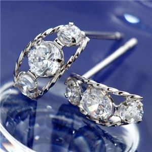 PTローブダイヤモンドピアス プラチナ