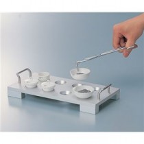 アルミ製ルツボ架台