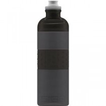 SIGG 耐熱性ポリプロピレン製ボトル ヒーロー スクイーズボトル（アントラサイト 0．6L）