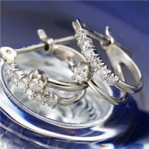 Pt ダイヤモンドピアス エタニティピアス プラチナ