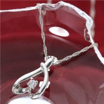 Pt900 プラチナ ダイヤモンド0.03ct ペンダント