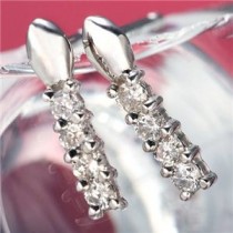PTダイヤブリンデルピアス プラチナ