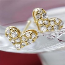 K18YGダイヤモンドピアス ハートパヴェピアス