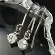 PTダイヤモンドピアス フックピアス プラチナ