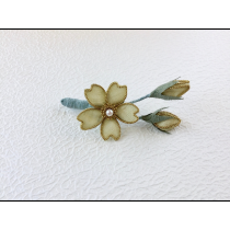 桜のコサージュつぼみ付 黄色
