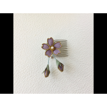 桜の髪飾り・結城紬 紫