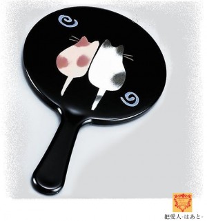 姫 手鏡 黒【仲よし猫】漆器タイプ（手描）会津若松伝統工芸 ミラー