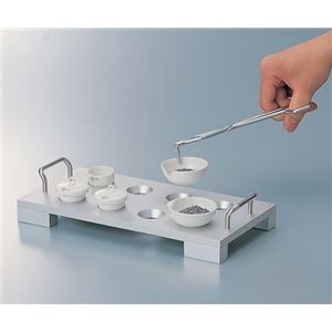 アルミ製ルツボ架台