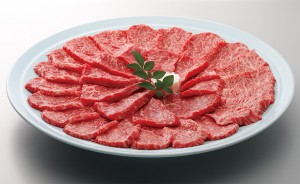 黒毛和牛霜降りカルビ（300g）・赤身もも（300g）×各1 