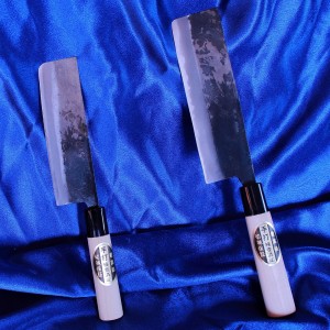 経済産業大臣指定伝統的工芸品　信州打ち刃物　「黒姫（大）」　（送料込み）