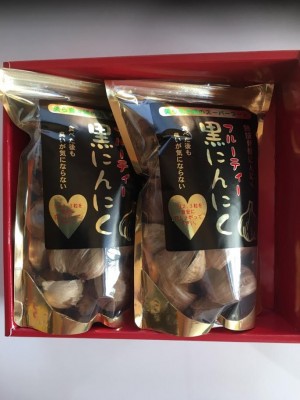 沖縄特産　黒にんにく200ｇ 3パック(送料、税込み)